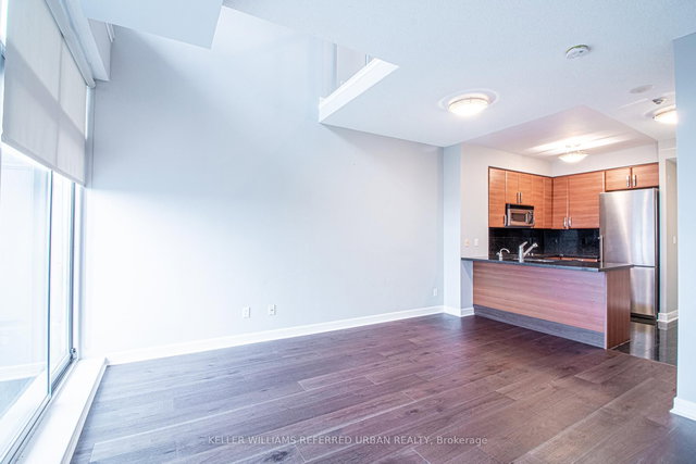 1012 - 1 Avondale Avenue