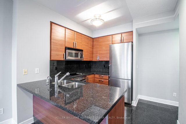 1012 - 1 Avondale Avenue