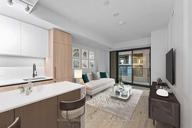 314 - 35 Parliament Street