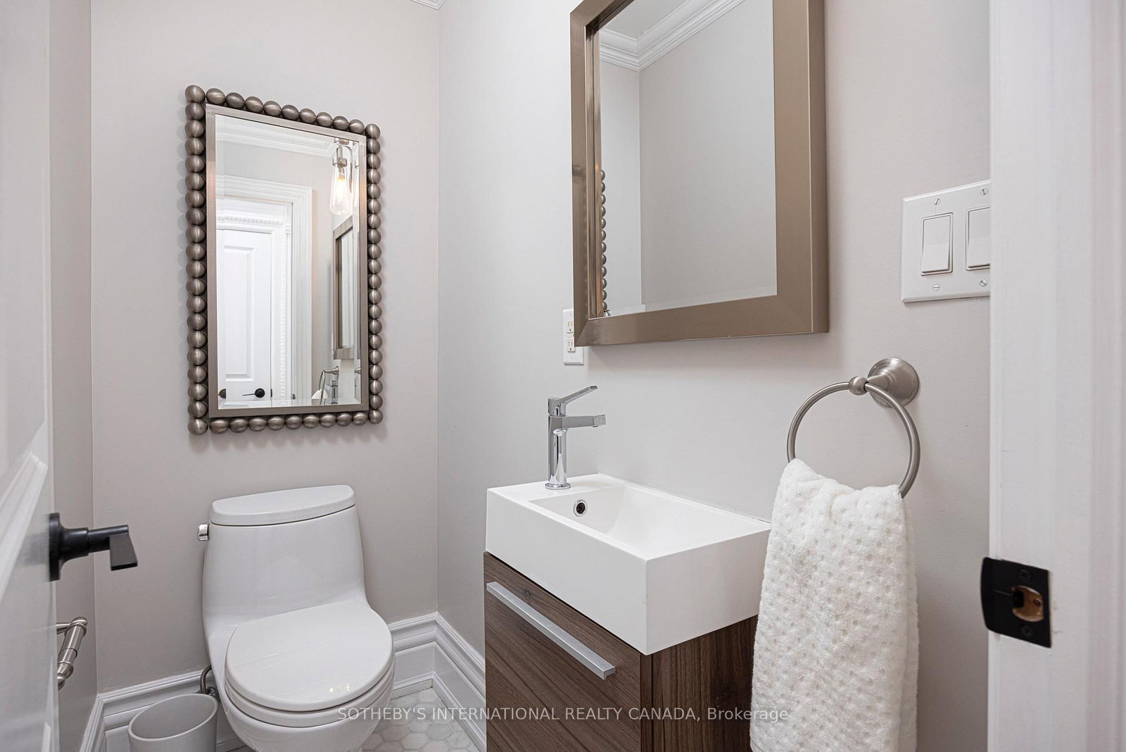 Semi-Detached House for sale at 54 Stanley Terrace, Toronto, Ontario, M6J 2R4 - Niagara - MLS: C12862766