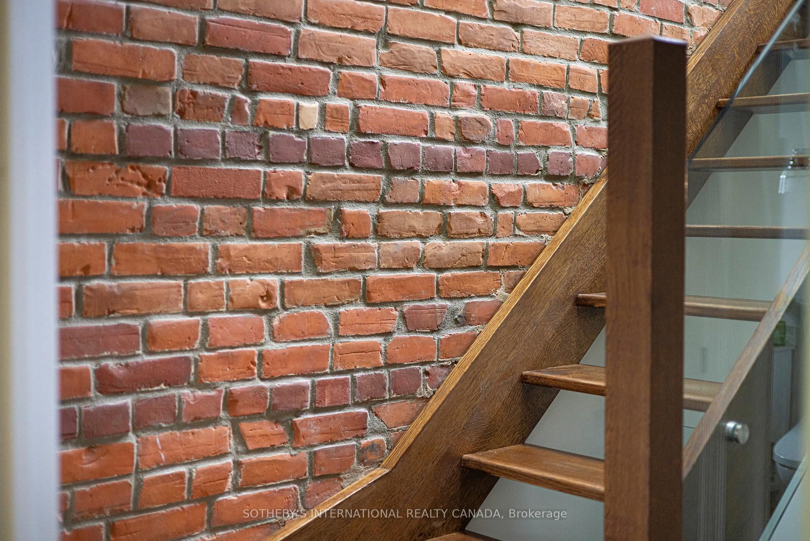 Semi-Detached House for sale at 54 Stanley Terrace, Toronto, Ontario, M6J 2R4 - Niagara - MLS: C12862766