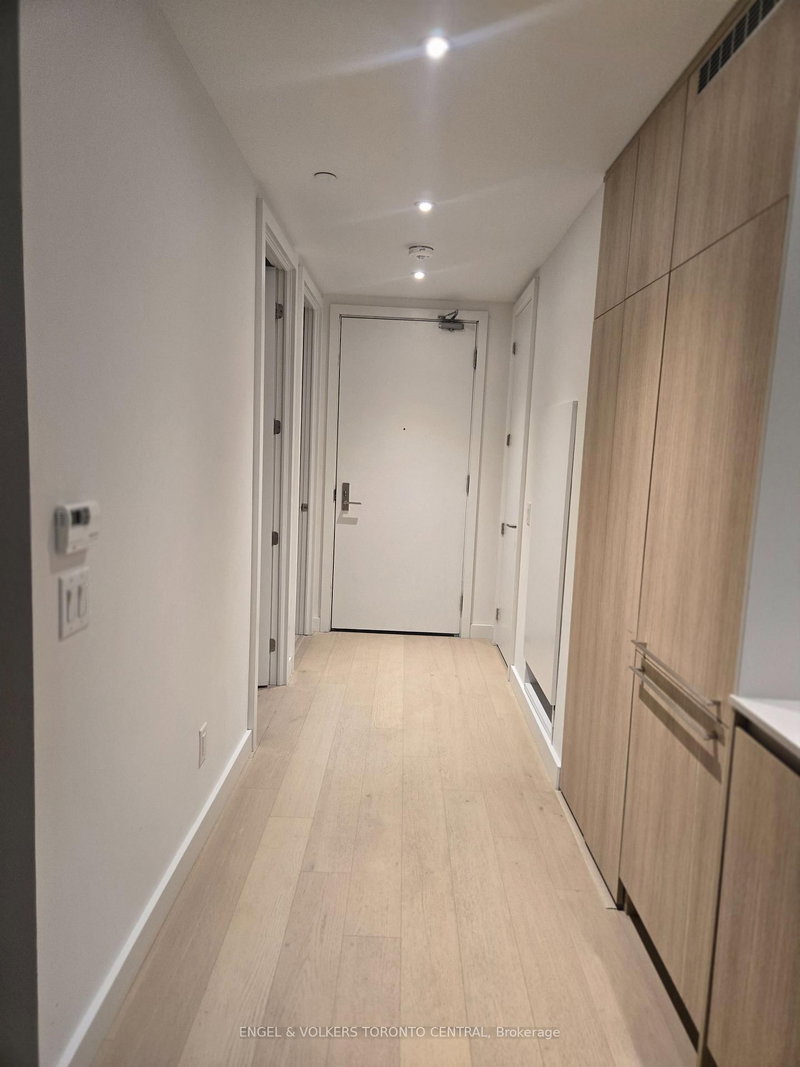 2503 - 81 Wellesley St E, Toronto, M4Y 0C5 | Image 3