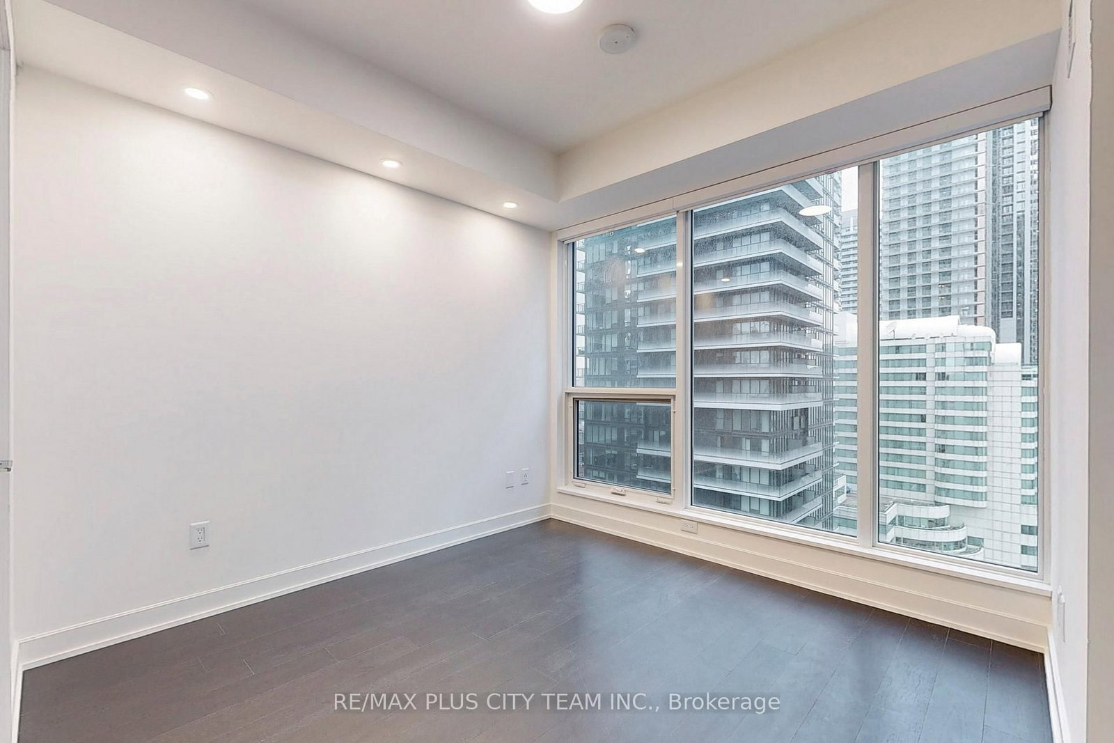 35 Mercer Street, Unit 1613 - Photo 12