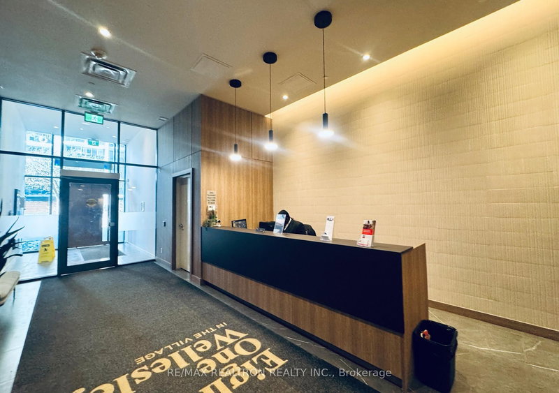 408 - 81 Wellesley St E, Toronto, M4Y 0C5 | Image 3