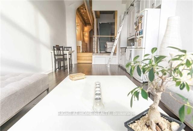 155 Dalhousie Street, Unit 906 - Photo 3