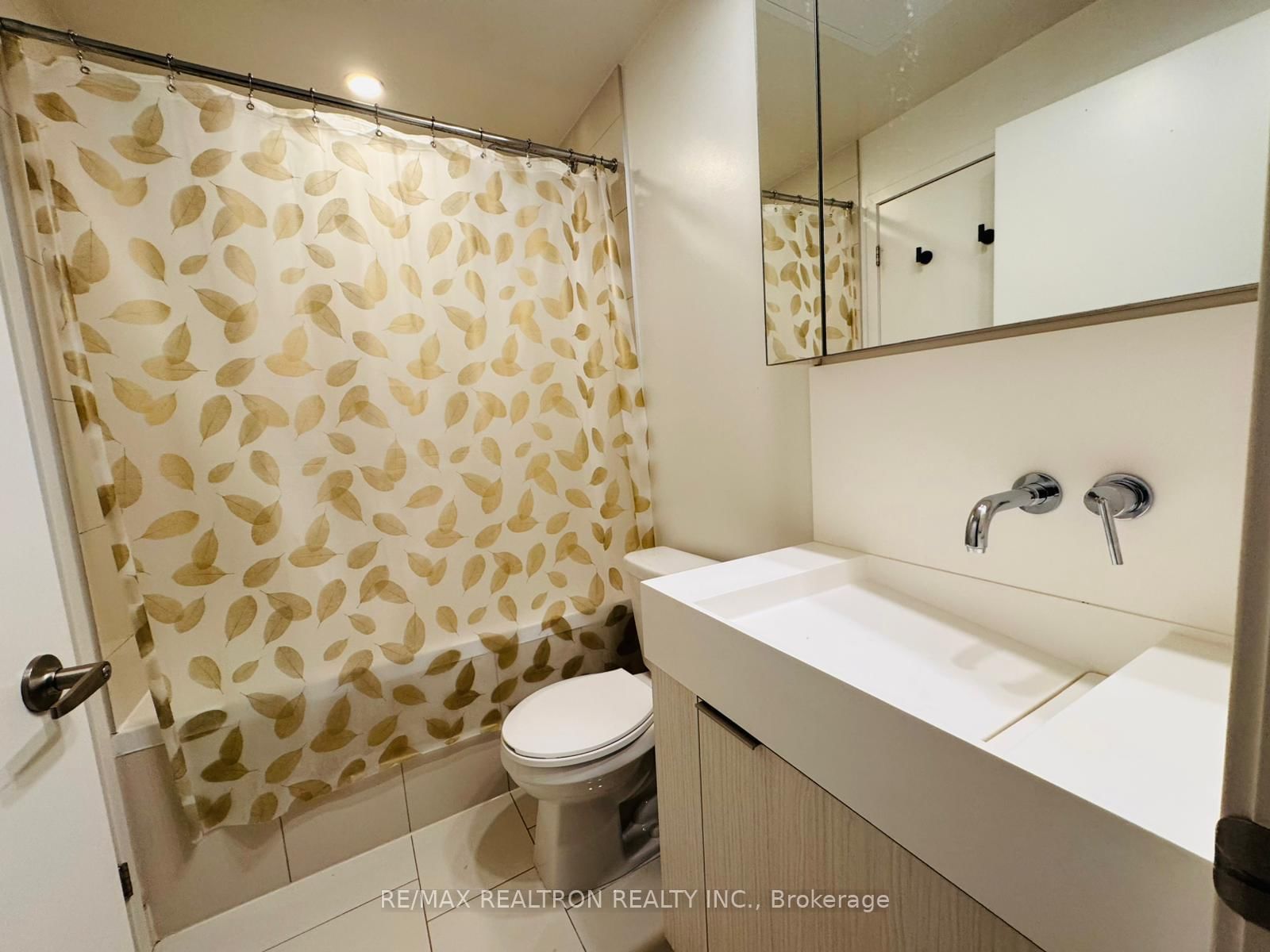 15 Lower Jarvis Street, Unit 1002 - Photo 6