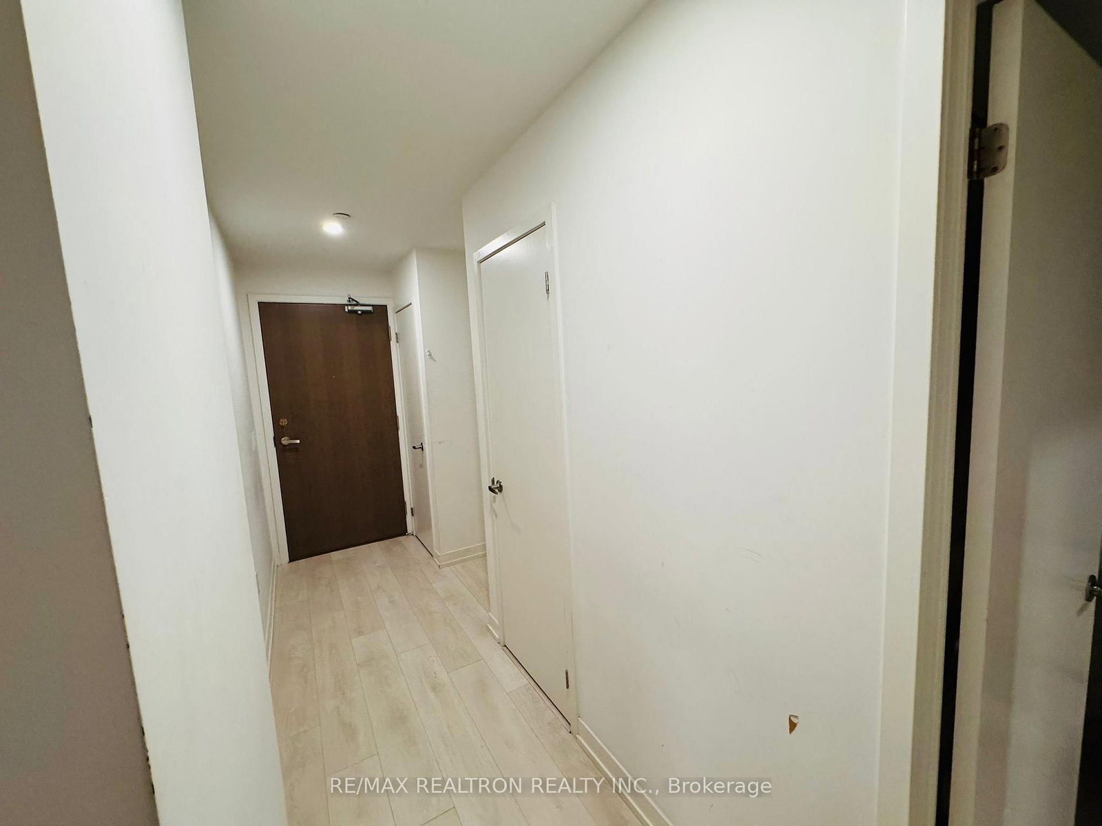 15 Lower Jarvis Street, Unit 1002 - Photo 8