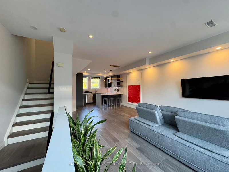 216 - 51 Halton St, Toronto, M6J 1R5 | Image 3