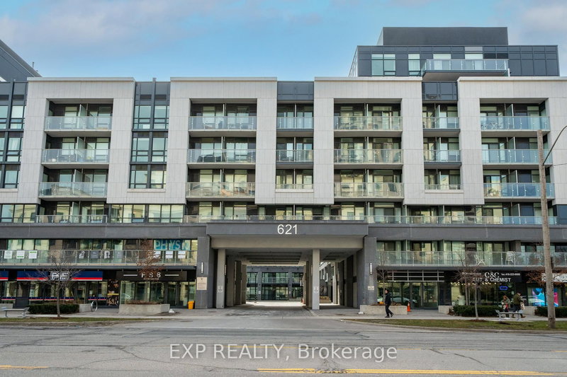 home for lease on 615-621 Sheppard Avenue E