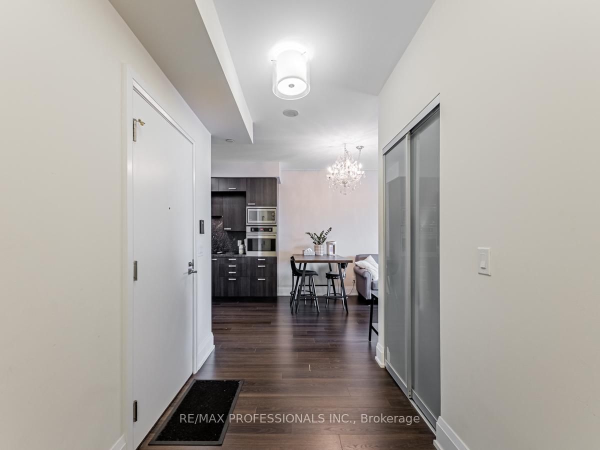 120 Harrison Garden Boulevard, Unit 308 - Photo 4