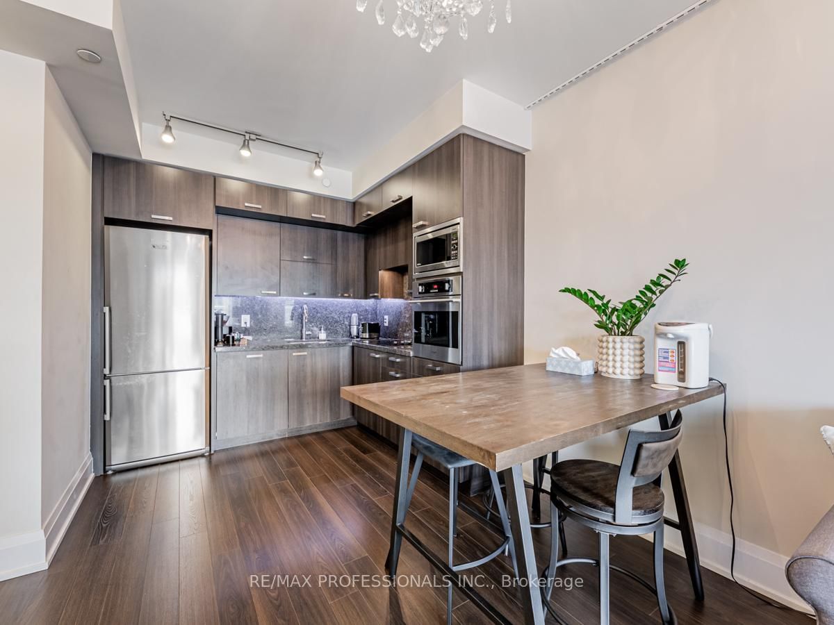 120 Harrison Garden Boulevard, Unit 308 - Photo 8