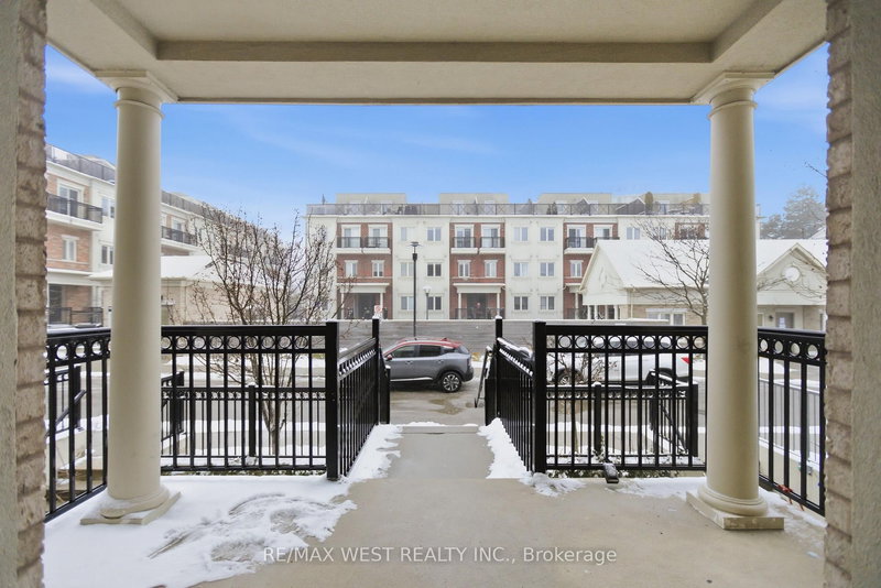 254 - 19 Coneflower Cres, Toronto, M2R 0B5 | Image 2