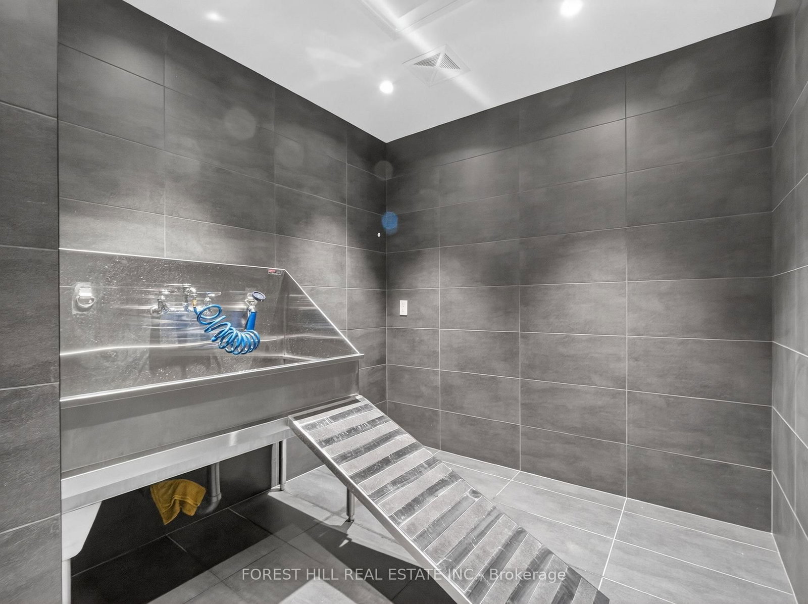 110 Broadway Avenue, Unit 2405 - Photo 27