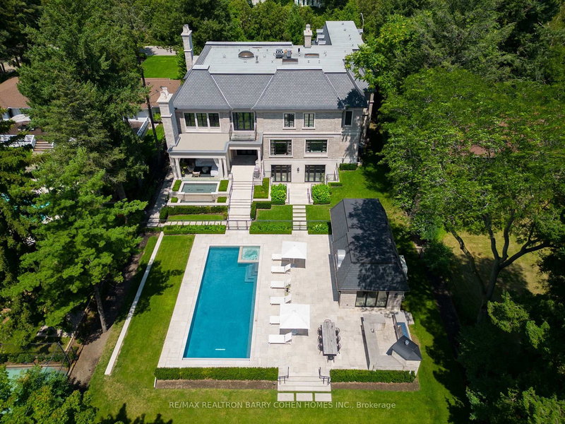 19 Country Lane, Toronto, M2L 1E1 | Image 2