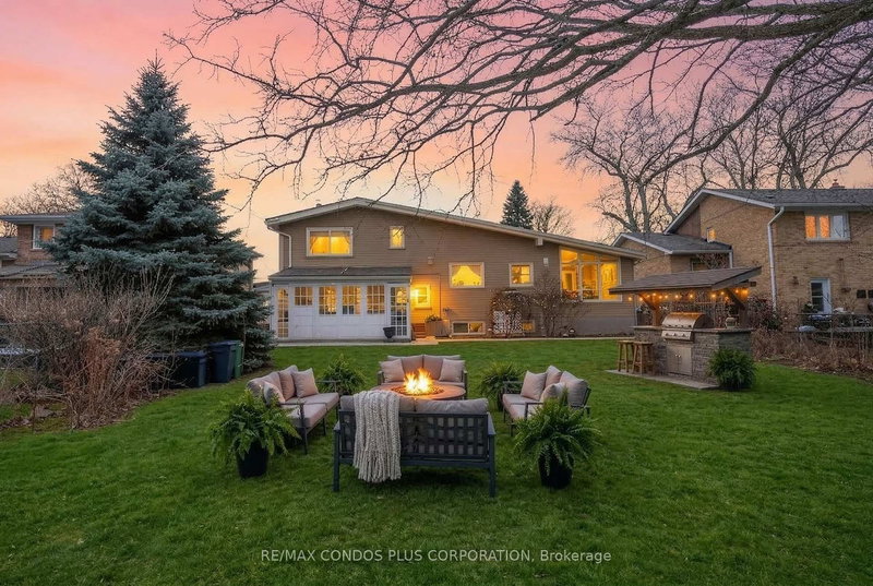 333 Pleasant Ave, Toronto, M2R 2R3 | Image 3