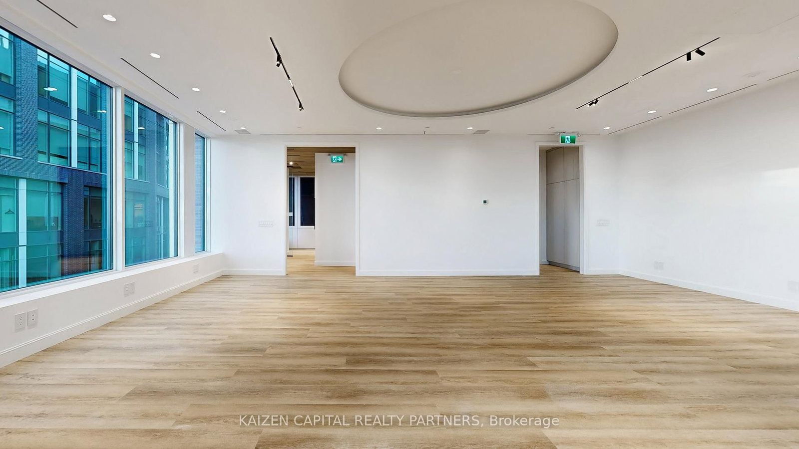 130 Queens Quay E, Unit 821 - Photo 13