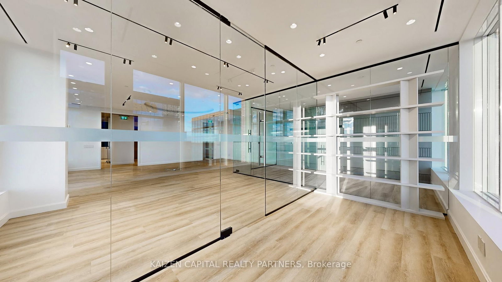 130 Queens Quay E, Unit 821 - Photo 19