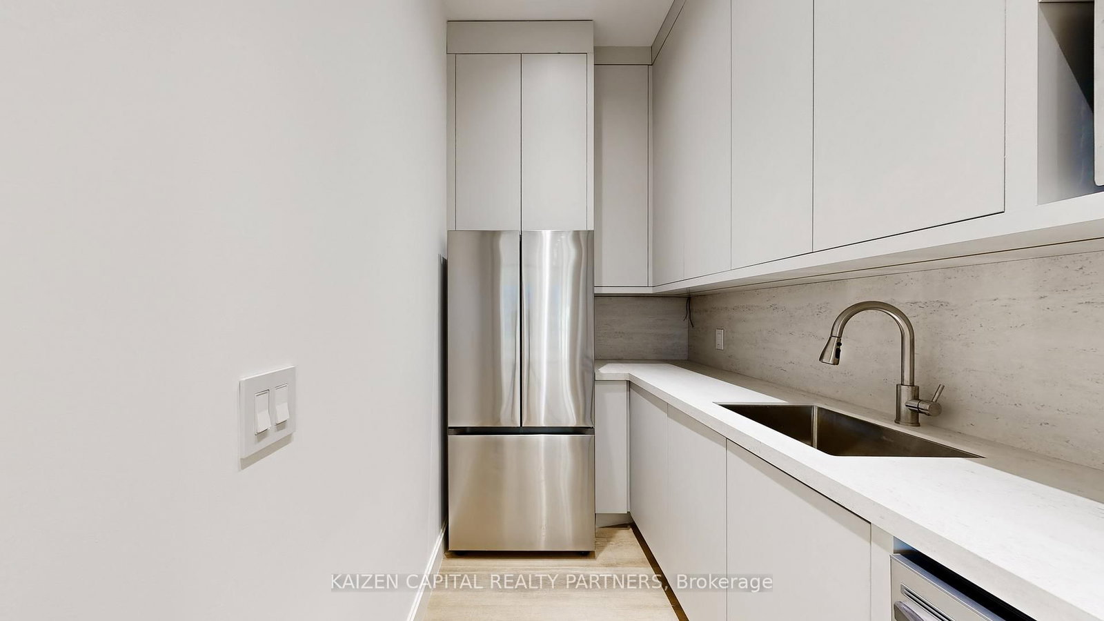 130 Queens Quay E, Unit 821 - Photo 20