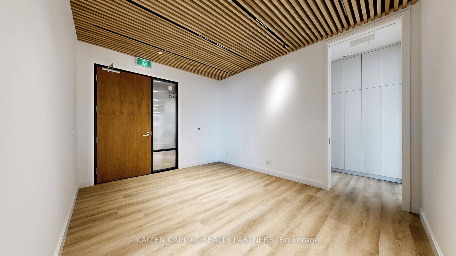 130 Queens Quay E, Unit 821 - Photo 8