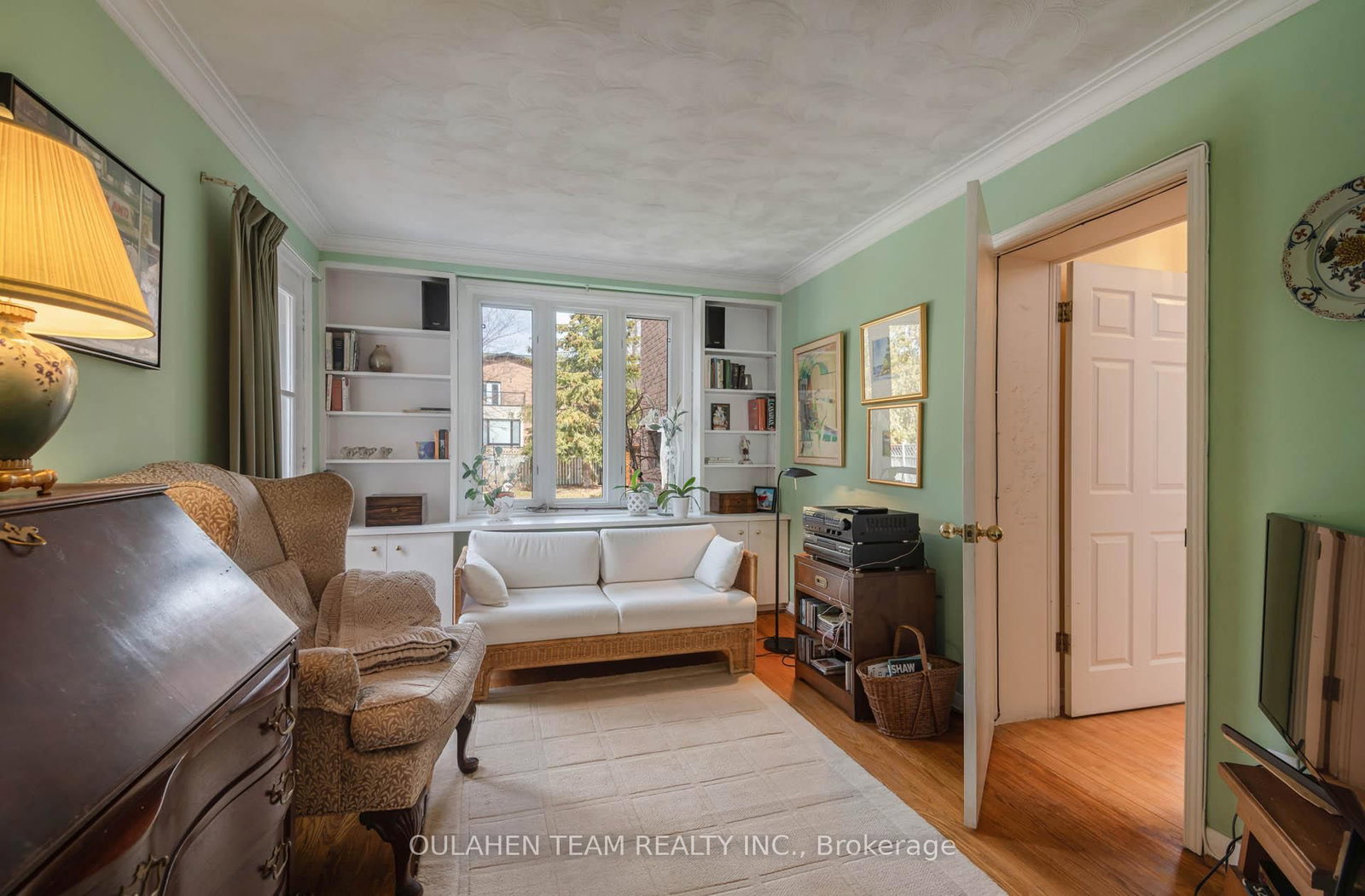 Listing Image 7