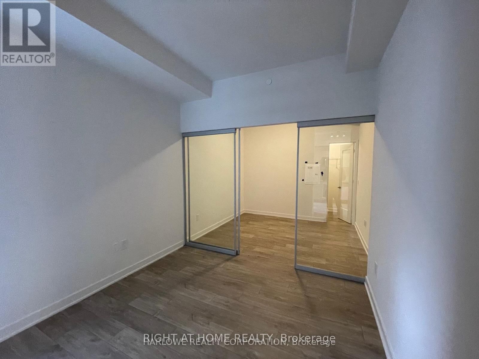 135 Lower Sherbourne Street, Unit 1538 W - Photo 4