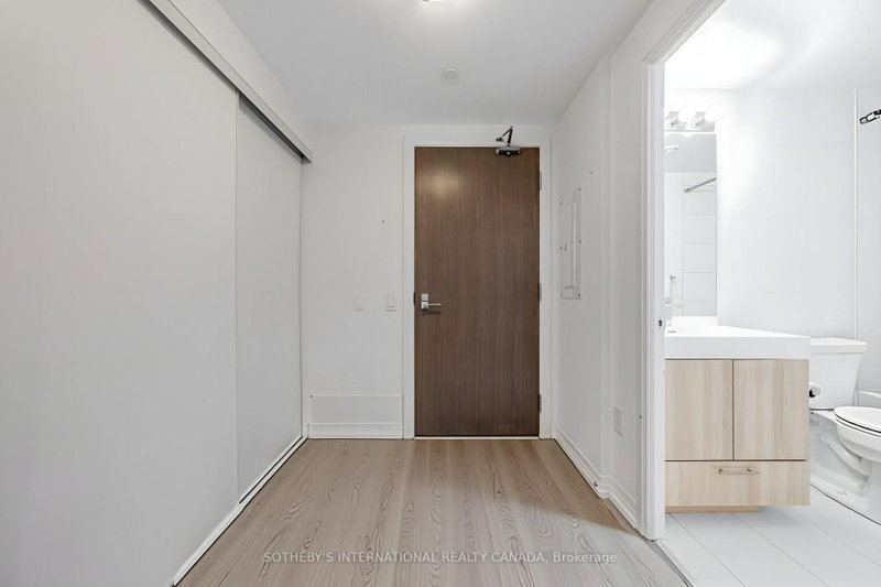 Room1