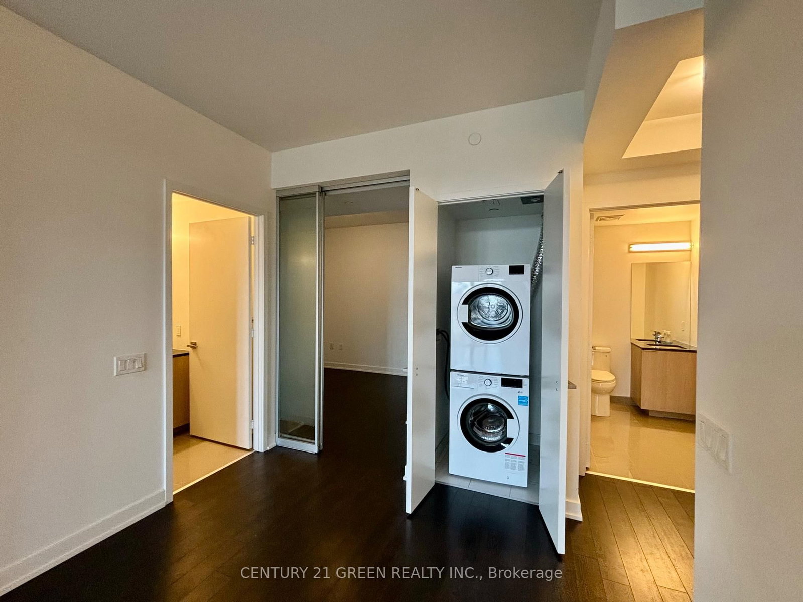 Condo for lease at 2707-50 Ordnance Street, Toronto, Ontario, M6K 0C9 - Niagara - MLS: C12873250