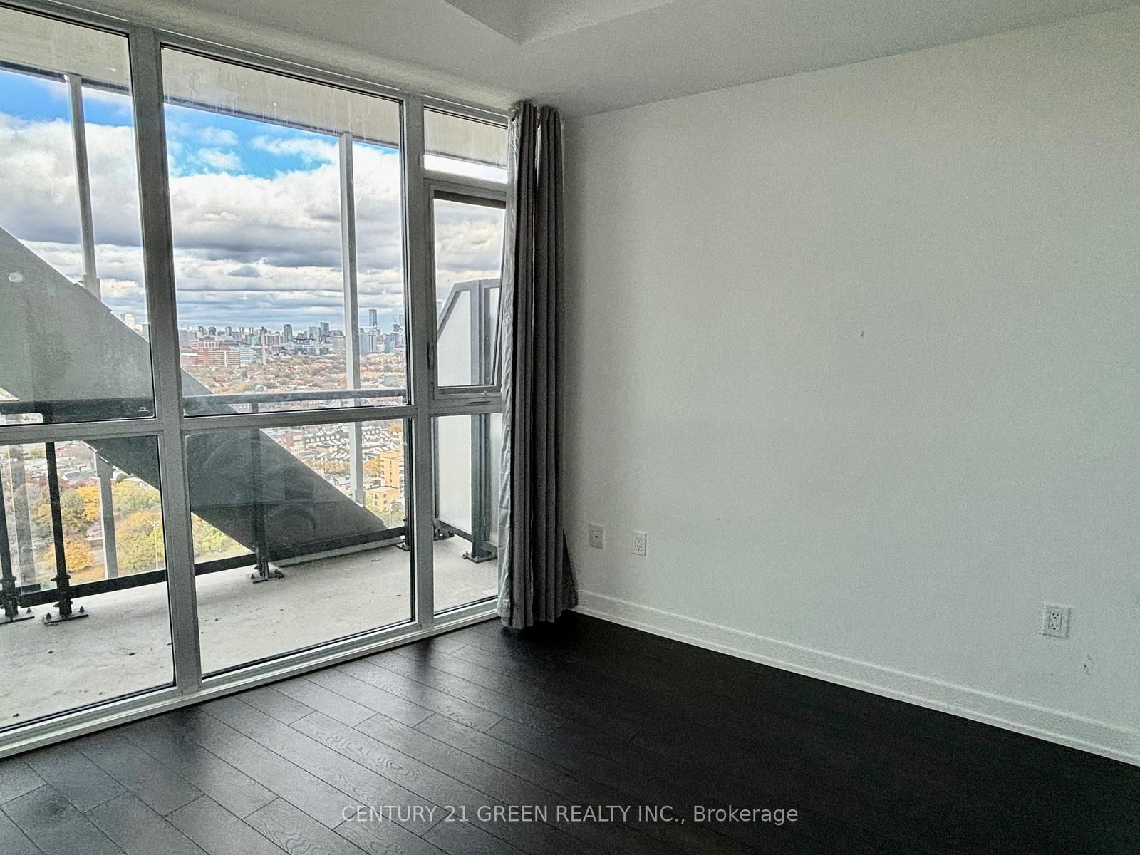 Condo for lease at 2707-50 Ordnance Street, Toronto, Ontario, M6K 0C9 - Niagara - MLS: C12873250