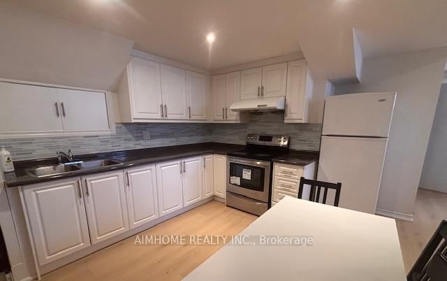 #Lower - 94 Banstock Drive