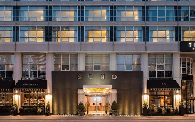 1316 - 36 Blue Jays Way