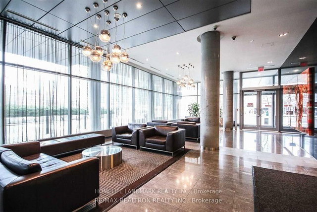 1625 - 4K Spadina Avenue