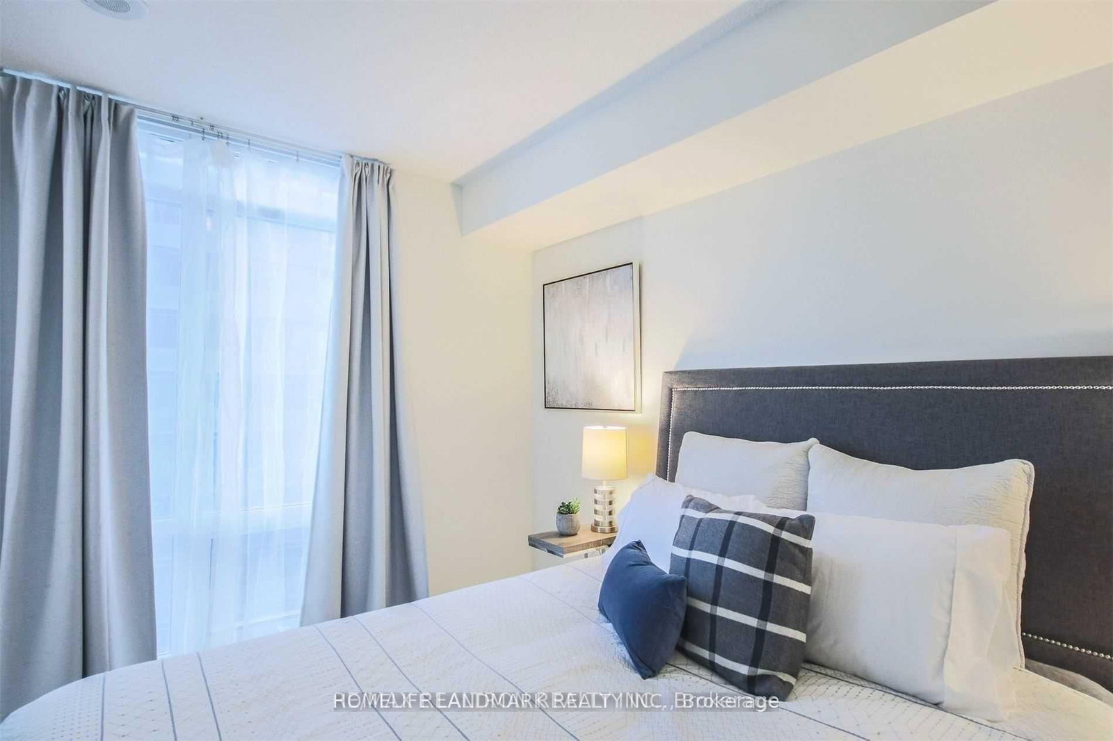 4K Spadina Avenue, Unit 1625 - Photo 8