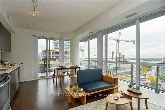 1610 - 20 Bruyeres Mews, Toronto, M5V 0G8 | Image 3