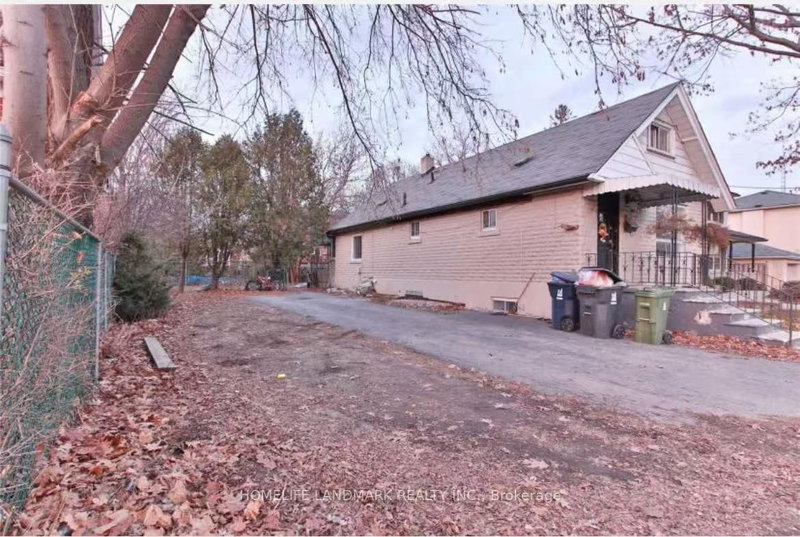 360B Lawrence Ave W, Toronto, M5M 1B7 | Image 2