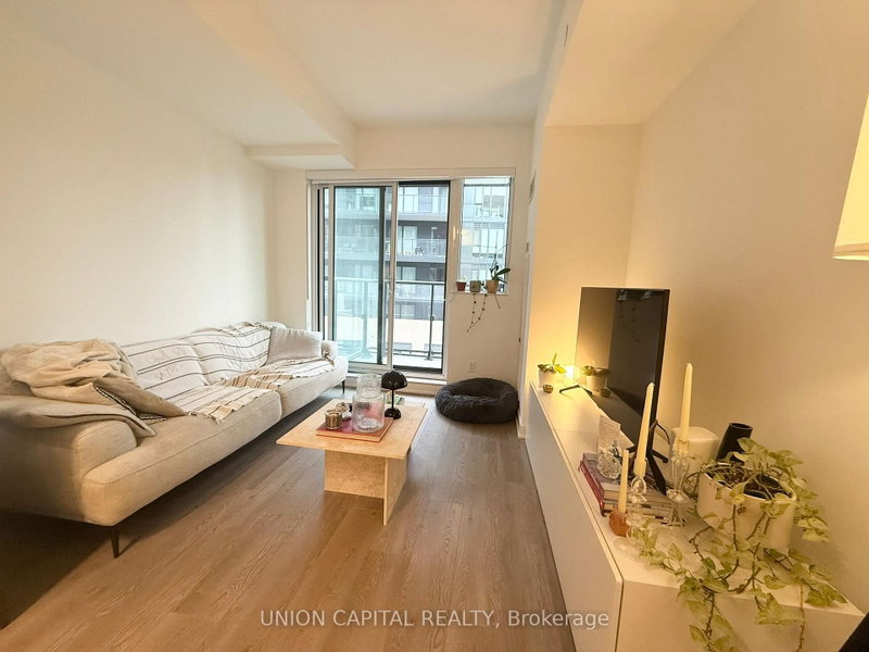 Room1