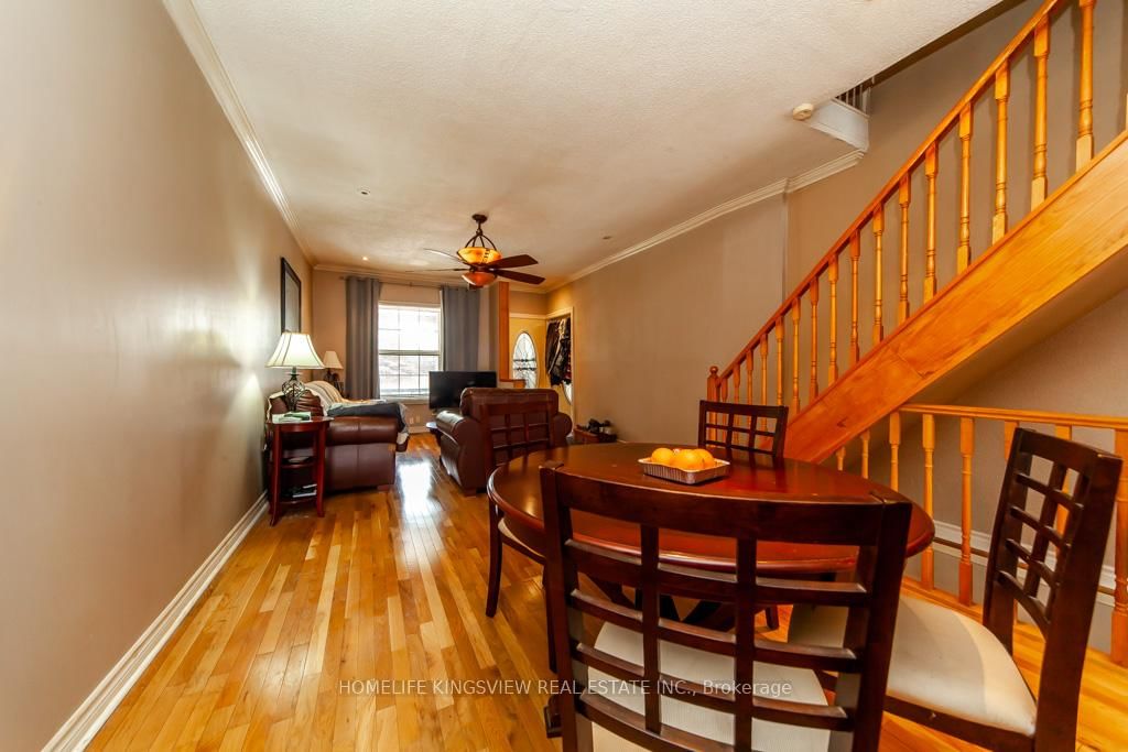 46 Coolmine Road • Toronto, ON photo 8