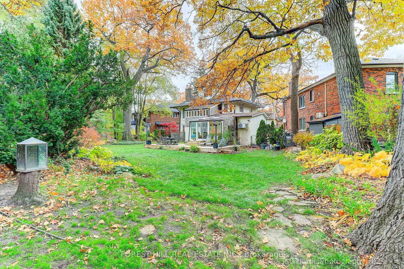 91 Braemore Gdns, Toronto, M6G 2C7 | Image 2