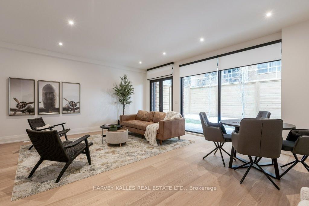 Townhouse for sale at 36 Evergreen Gdns, Toronto, Ontario, M4G 1C5 - Leaside - MLS: C12875206