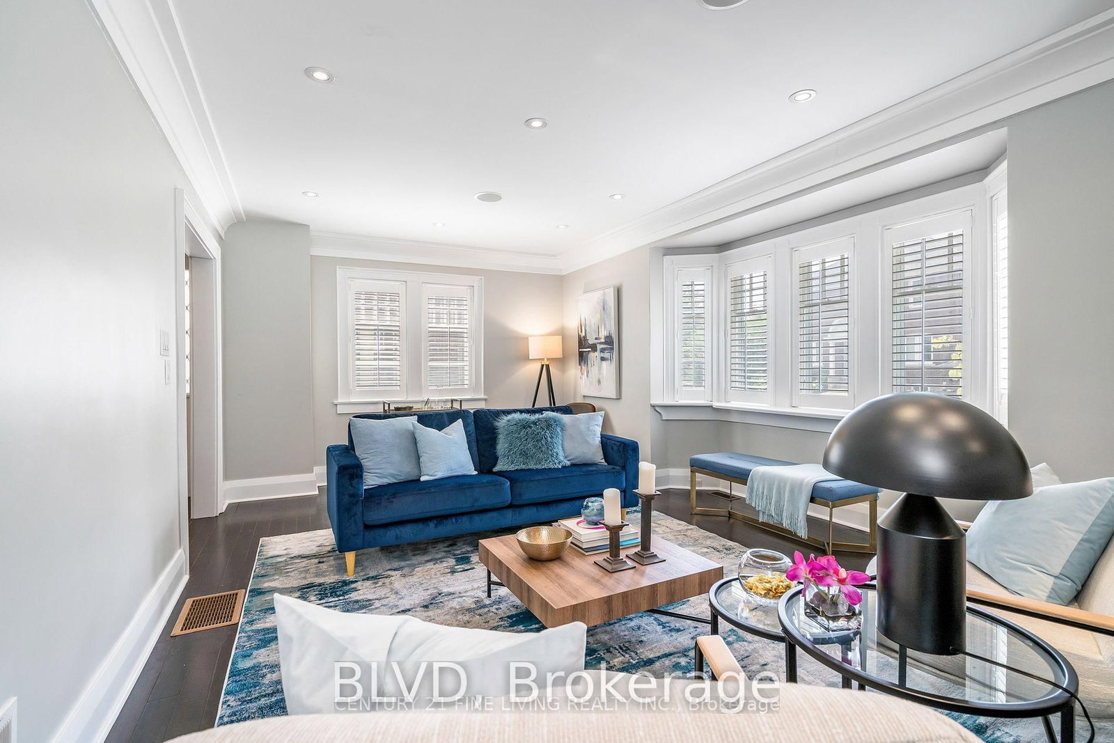 Detached House for lease at 9 Maxwell Avenue, Toronto, Ontario, M5P 2B4 - Yonge-Eglinton - MLS: C12876022