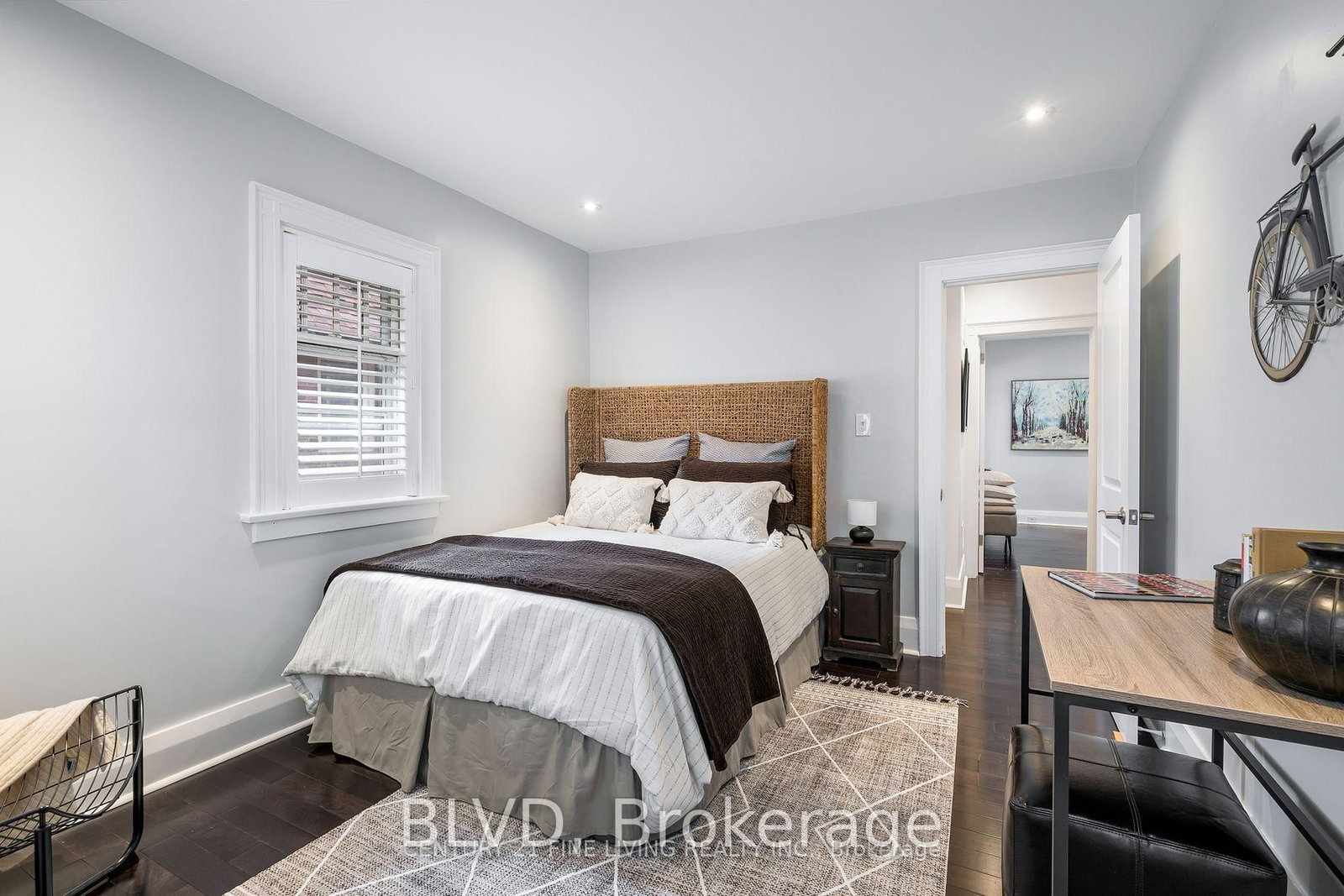 Detached House for lease at 9 Maxwell Avenue, Toronto, Ontario, M5P 2B4 - Yonge-Eglinton - MLS: C12876022