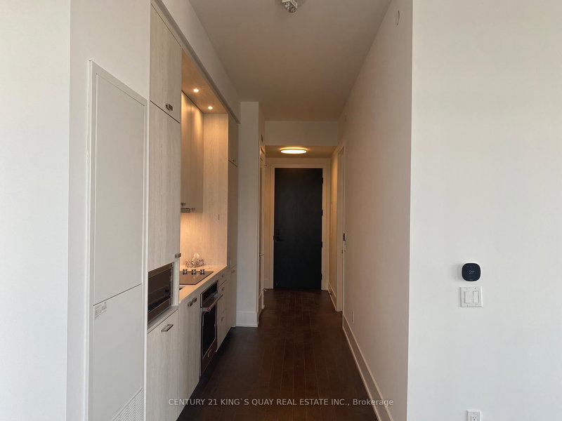 2806 - 470 Front St W, Toronto, M5V 0V6 | Image 2