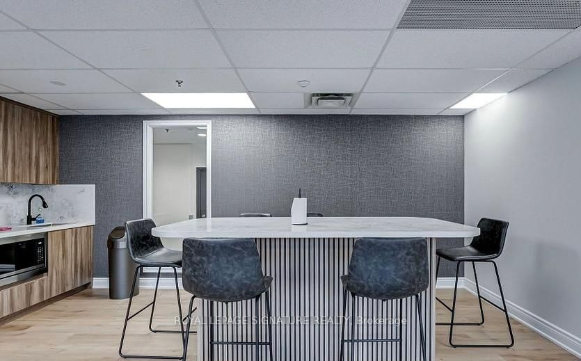 Condo for sale at 207-140 Bathurst Street, Toronto, Ontario, M5V 3N8 - Niagara - MLS: C12877172