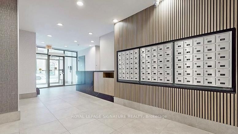 Condo for sale at 207-140 Bathurst Street, Toronto, Ontario, M5V 3N8 - Niagara - MLS: C12877172