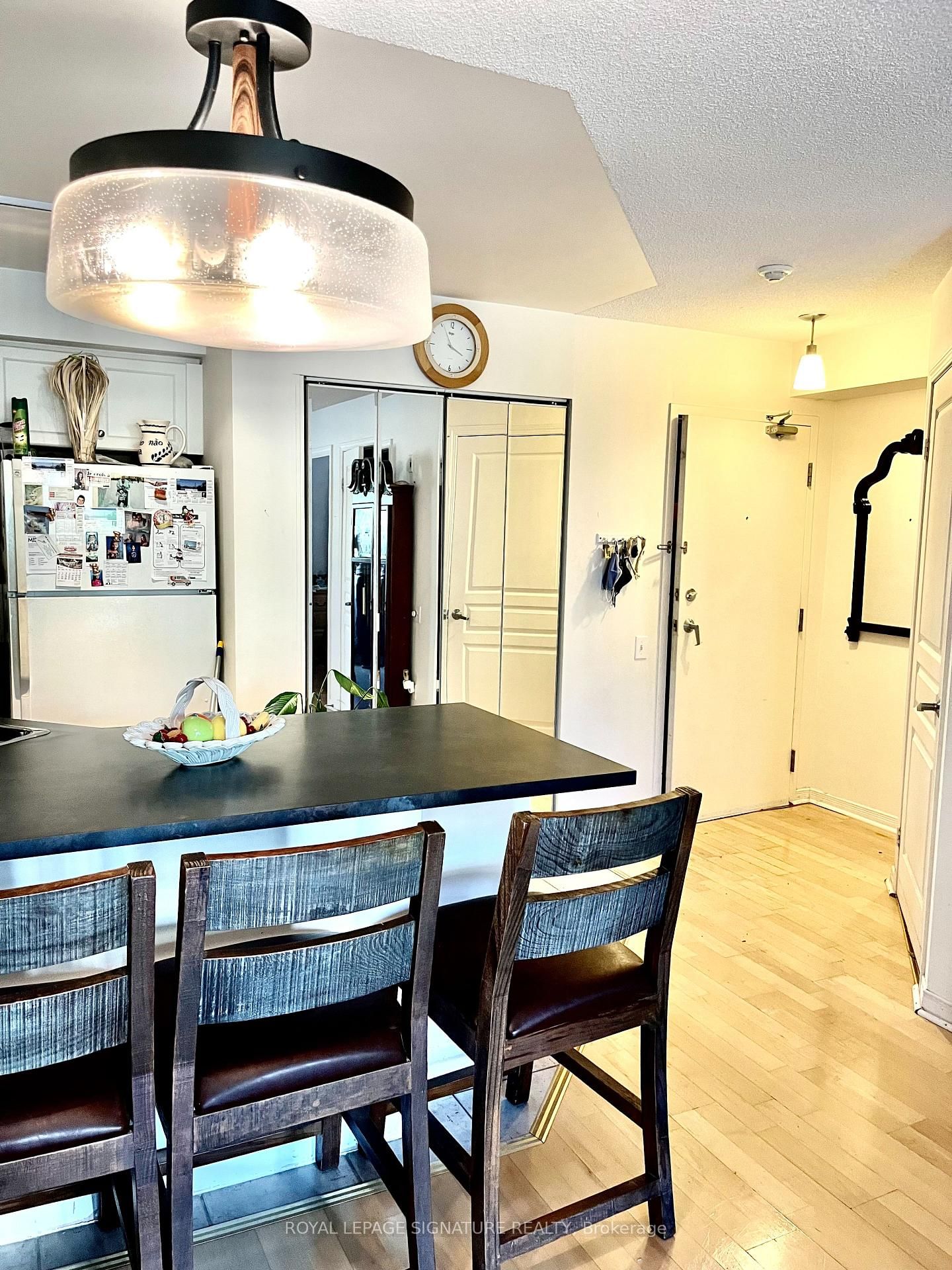 Condo for sale at 207-140 Bathurst Street, Toronto, Ontario, M5V 3N8 - Niagara - MLS: C12877172