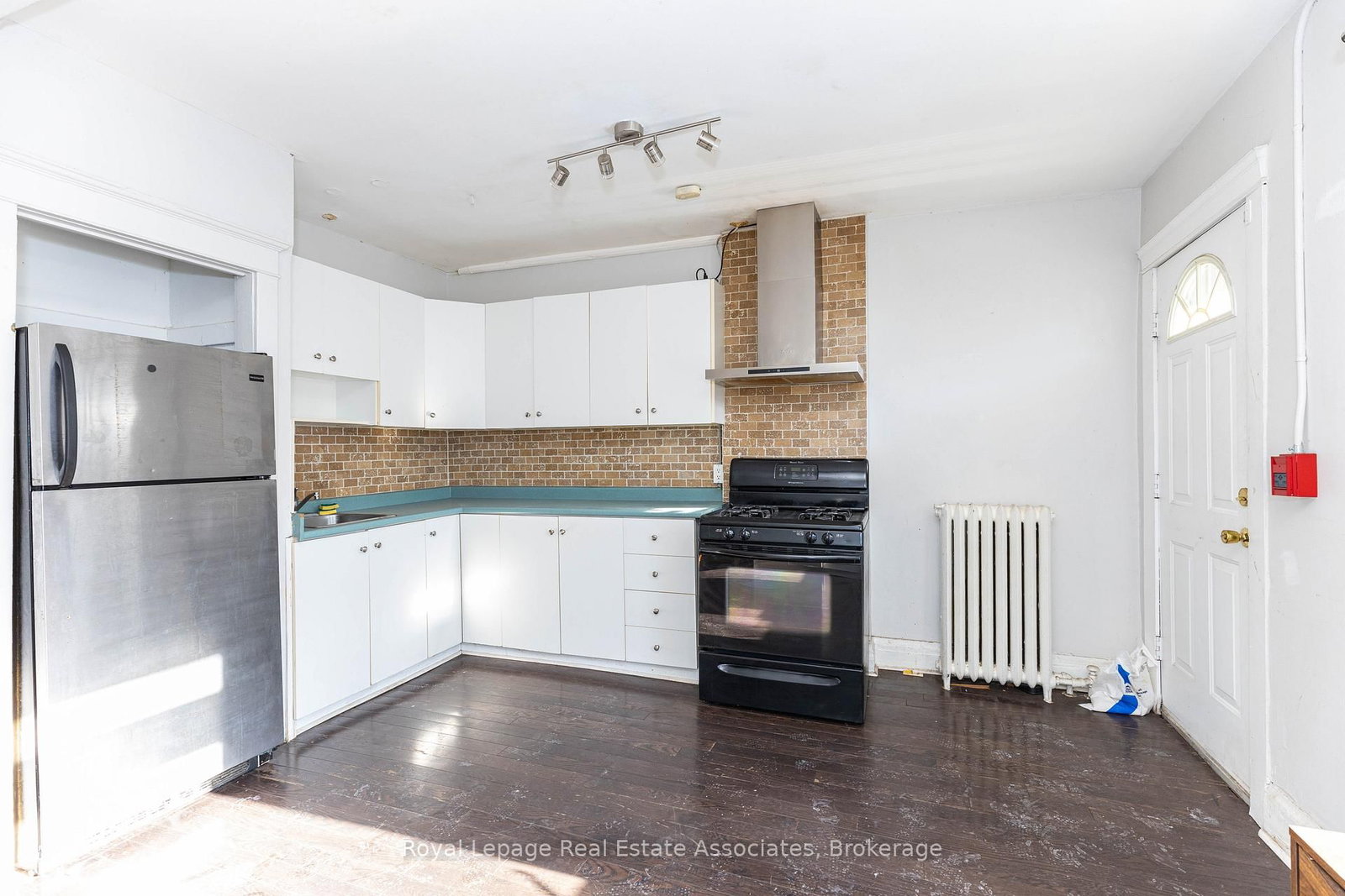 497 Bloor Street W, Unit 16 (3rd) - Photo 12