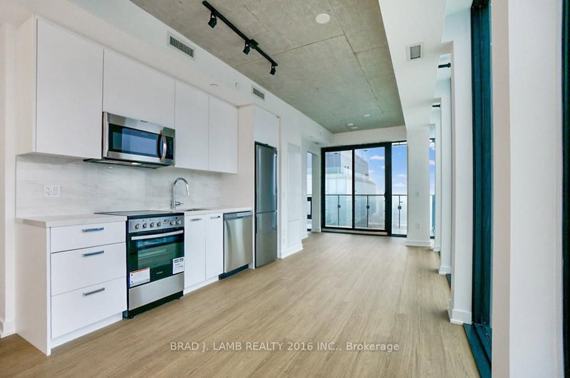 2104 - 284 King St E, Toronto, M5A 1K4 | Image 2