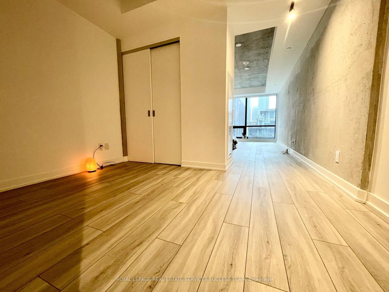 Room2