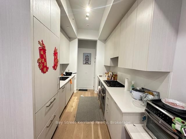 #9 -Room B - 165 Pears Avenue
