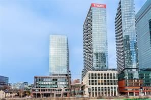 914 - 480 Front Street W