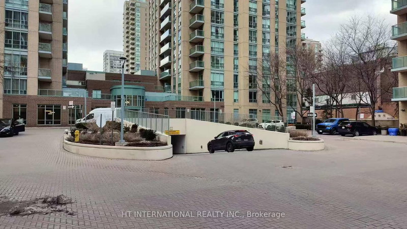 home for lease on 902-26 Olive Avenue